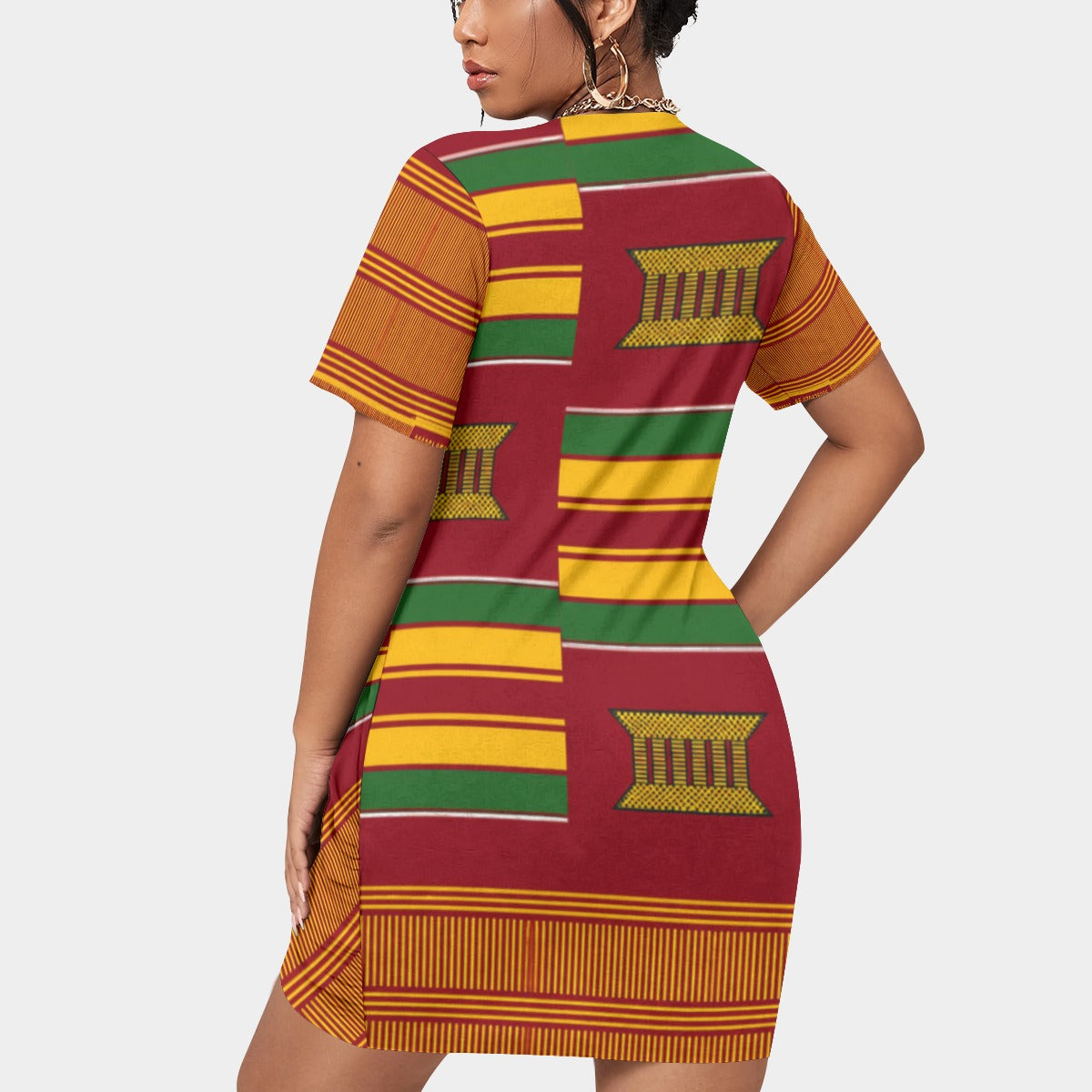All-Over Print Women’s Stacked Hem Dress With Short Sleeve（Plus Size）